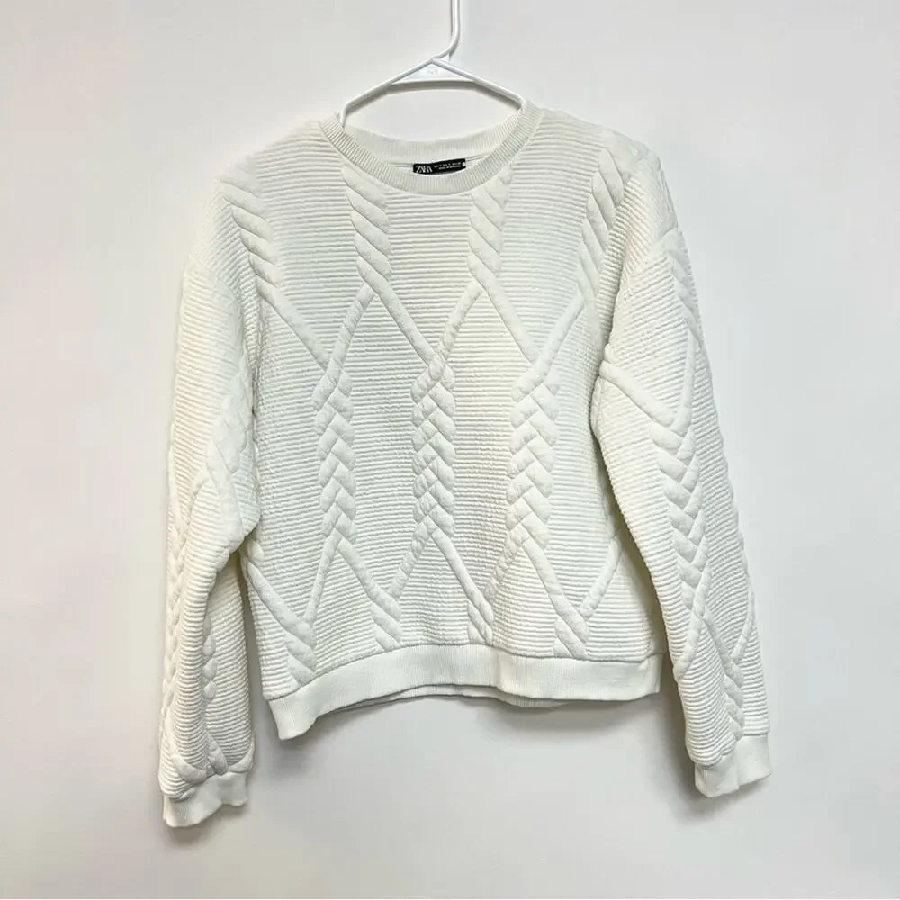 Zara White Quilted Pullover Sweatshirt Sweater Ribbed Knit Crewneck Small